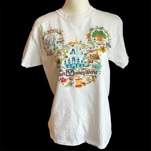 Disney T-Shirt Unisex MWhite‎ w/ Multicolored Disney World Mickey Mouse Graphic